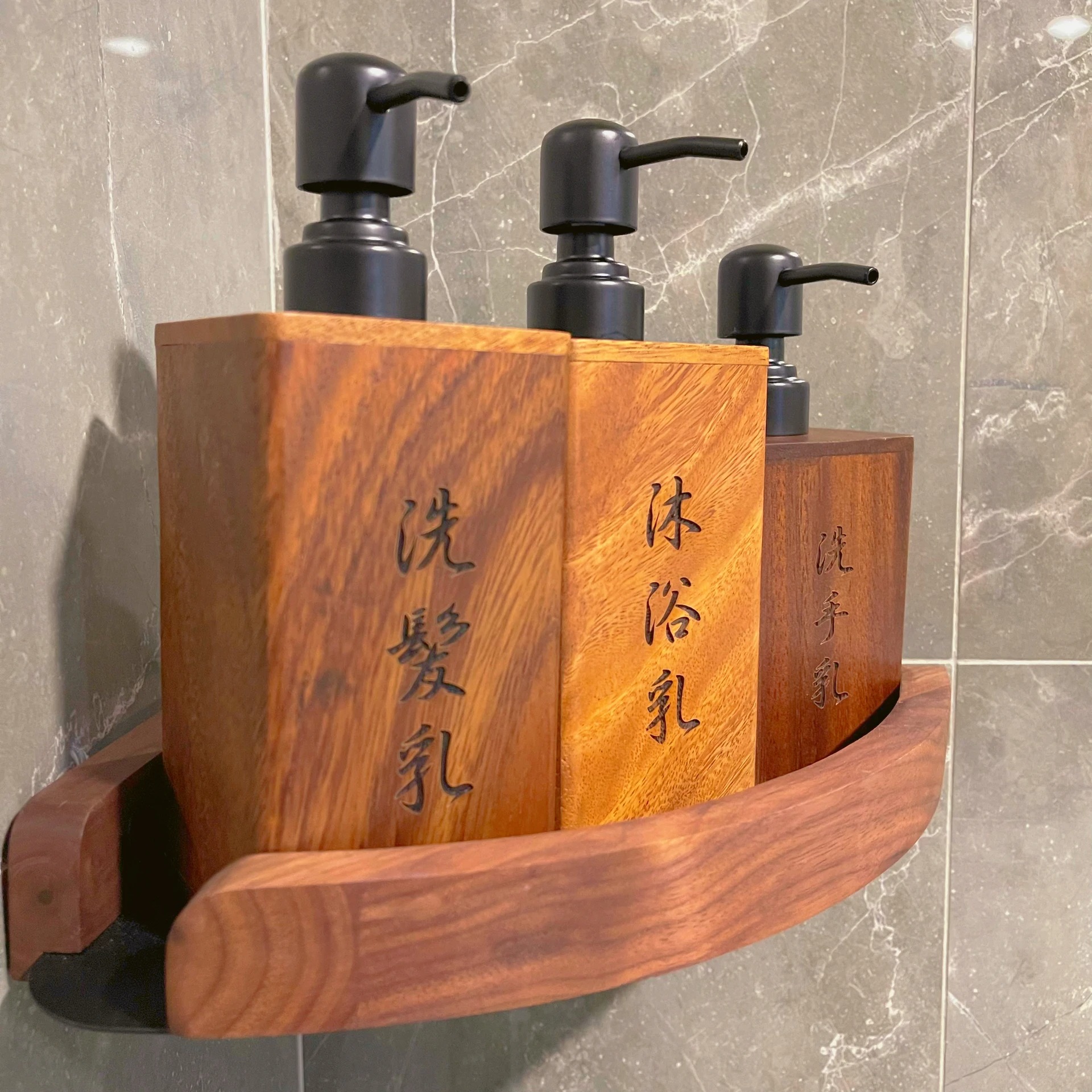 浮翠房401